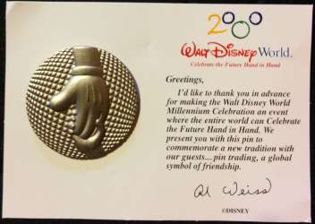 3372 - Millennium Celebration - Celebrate the Future Hand in Hand (Mickey and child) - Theme Park Cast Member Exclusive alternate image