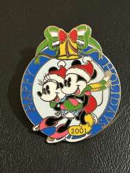 Happy Holidays 2001 - Mickey & Minnie skating