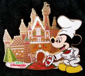 3212 - Gingerbread House Collection 2014 - Disneyland Mickey - Disneyland Resort alternate image