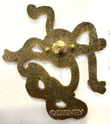 'Spider / Bug Holding a Mask - TDR'