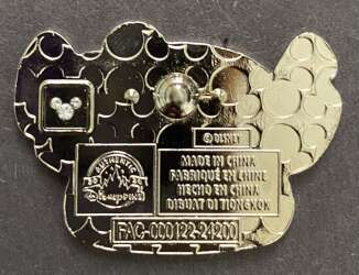 86161 - Munchlings Mystery Collection (Series 4) - Stitch Frosted Blueberry Loaf alternate image