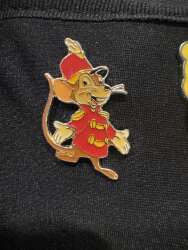 86243 - Dumbo - Timothy Q, Mouse Facing Right - Disneyland Resort alternate image