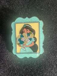 Hot Topic - Princess Bouquet Glitter Frame - Jasmine - LFLY