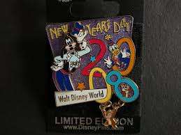 86973 - New Year's Eve/Day - New Year's Day Pin 2008 Goofy, Donald, Chip and Dale - Walt Disney World alternate image