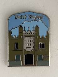 8709 - 2011 Hidden Mickey - United Kingdom Set - Hampton Court Palace - Walt Disney World alternate image