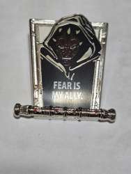 Star Wars Weekends 2012 - Darth maul fear is my ally. Part of 5 pin sculpted lightsaber set - WDW