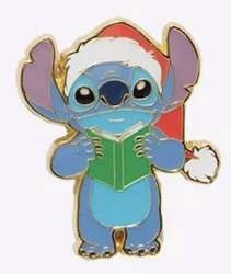 Stitch in Santa Hat