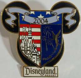 Disneyland Patriotic Shield