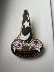 Mickey Ice Cream Hat Sundae