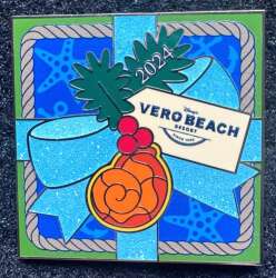 88719 - Resort Holiday Collection 2024: Swivel Presents - Vero Beach Resort — Crush - Disney Vacation Club alternate image
