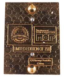 'The Museum of Pin-tiquities - Disney Pin Celebration 2009 - Jessica Lisa - WDW'