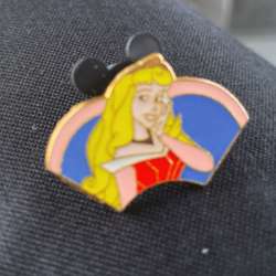 12497 - Boxed Set Disney Princesses Circle Puzzle - Princess Aurora alternate image