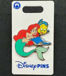 The Little Mermaid - Ariel and Flounder With A Book - MLT