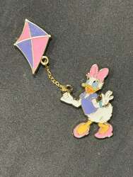 90715 - BoxLunch - Mickey & Friends Kites Blind Box - Daisy - Loungefly alternate image