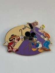 Mickey, Goofy. Donald Film Set