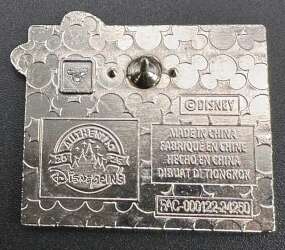 '2025 Dated Year Pins - Minnie Mouse - DLIC'