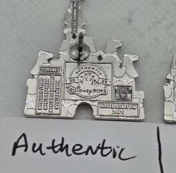 90934 - WDW Hidden Disney Series 2025 Wave A: Castles - Mickey Icon Balloons - 2 of 5 - Walt Disney World alternate image