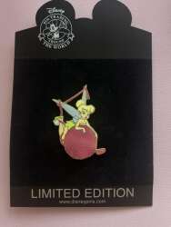 91570 - Tinker Bell - Pink Ball of Yarn - Disney Store US alternate image