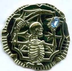 9179 - Pirates of the Caribbean - Legend of the Golden Pins - Gold Coin with Sapphire Stone - Disneyland Resort alternate image