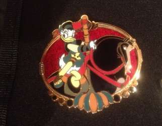 18283 - Disney Carousel - Mystery Tin Collection - Daisy Duck as Mulan - Hong Kong Disneyland alternate image