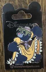 91965 - Tarzan - Terk dressed as Jane - Disneyland Resort Paris alternate image