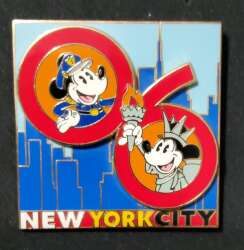 Click to view the Mickey and Minnie 06 New York City details