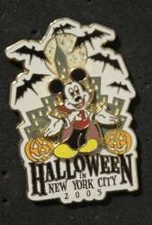 92344 - World Of Disney (NYC) - Halloween New York City 2005 - Disney Store US alternate image