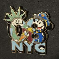87225 - World Of Disney (NYC) - NYC Minnie Statue of Liberty Mickey NY Cop - Disney Store US alternate image