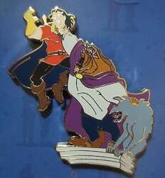 9271 - 110th Legacy Collection - Gaston and Beast - Disney Store US alternate image