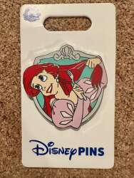 93318 - The Little Mermaid - Ariel Combing Hair alternate image