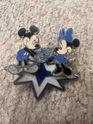 Click to view the Mickey et Minnie - 25 ans DLP details