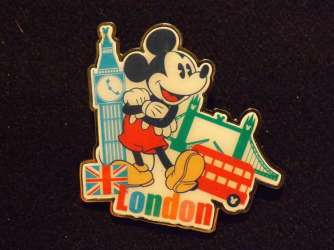 3711 - European Disney Stores Exclusives - Mickey Mouse London - Disney Store UK alternate image