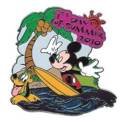 'Disney Parks Seasons - Summer - Mickey and Pluto - Surfing - MLT'