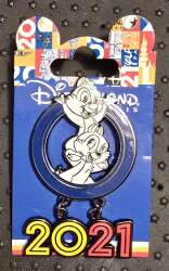 '2021 Dated Year Pins - Tic et Tac (Chip ‘n Dale) Dangle - DLP'