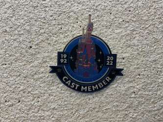 Click to view the Castle – 30e Anniversary details