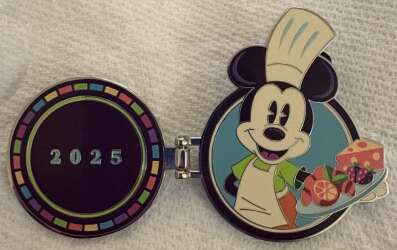 'DCA Food and Wine Festival 2025 - Chef Mickey Hinged Pin - DLR'