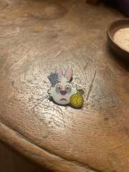 Alice in Wonderland Disney Emoji Pin Set - White Rabbit Strartled Only - MLT
