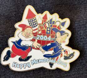 'Memorial Day - Seven Dwarves - Happy Memorial Day 2004 - TPCE'
