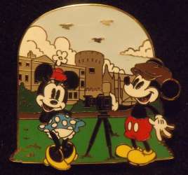 Mickey and Minnie in Europe - Mickey &amp; Minnie in Dublin - DSUK