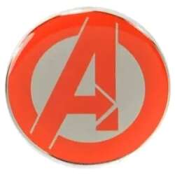 'NECA Marvel Universe Collectible Pin &amp; Card Mystery Set - The Avengers - DLIC'