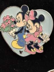 Mickey & Minnie Date with Flowers