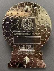 95704 - Gingerbread House Collection 2018 - Grand Floridian Resort & Spa - Mickey and Minnie with Gingerbread House - Snow Globe - Walt Disney World alternate image