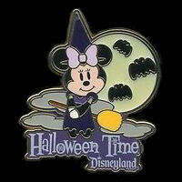 Halloween 2008 - With Minnie Mouse - DLR