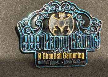 95820 - 999 Happy Haunts Ball 2004 - Bat Logo - Haunted Mansion - Walt Disney World alternate image