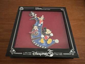 'Disney Artist Collection by Jason Peltz - Mickey Mouse - MLT'