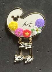 100152 - EPCOT International Flower & Garden Festival 2002 - Artist Pallet with 3D Flowers - Walt Disney World alternate image