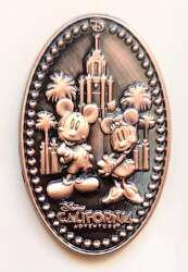 Click to view the Buena Vista Street- Mickey & Minnie at Carthay Circle details