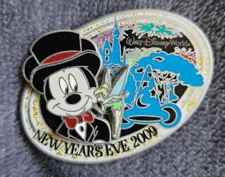 97042 - New Year's Eve/Day - New Years Eve 2009 Mickey Mouse and Tinker Bell - Walt Disney World alternate image