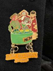 97070 - Halloween 2007 - Jessica and Roger Rabbit - Disneyland Resort alternate image