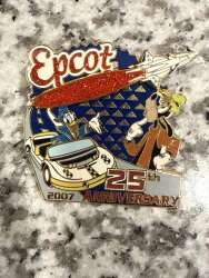 EPCOT 25th Anniversary - Donald and Goofy - WDW